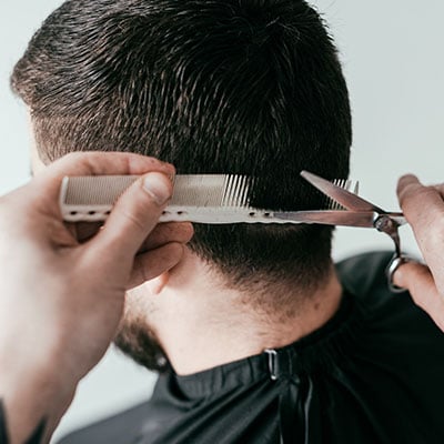 MEN'S HAIR STYLING